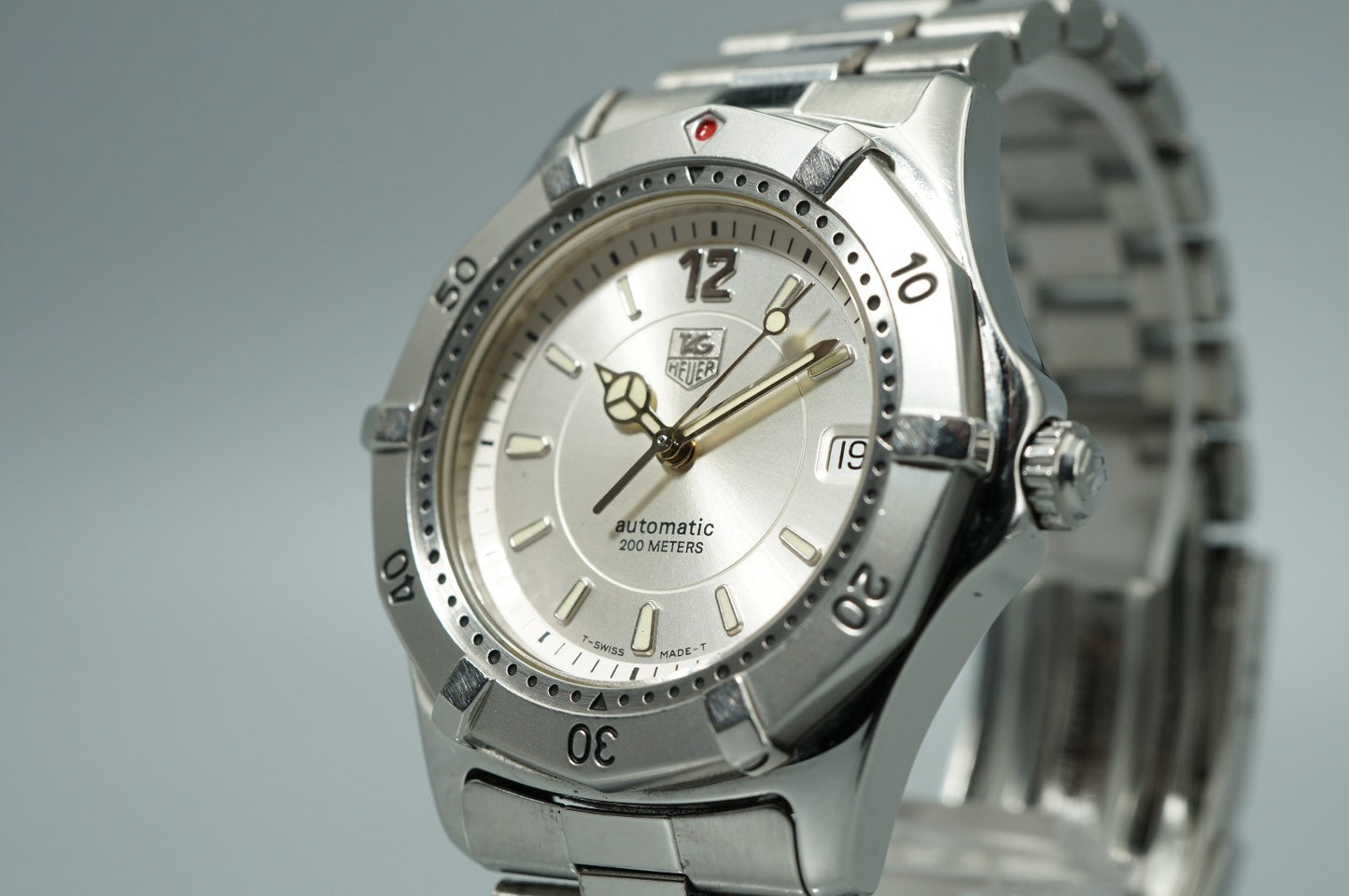 Vintage TAG HEUER 2000 Series Classic WK2116 Automa Silver 39mm Mens Watch