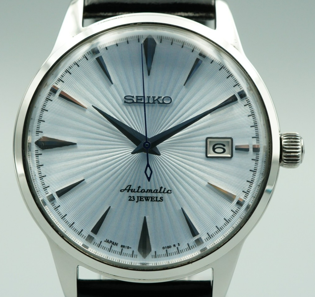 *NEAR MINT*  SEIKO MECHANICAL 6R15-01S0 AT Blue Dial Round 40mm Mens Watch