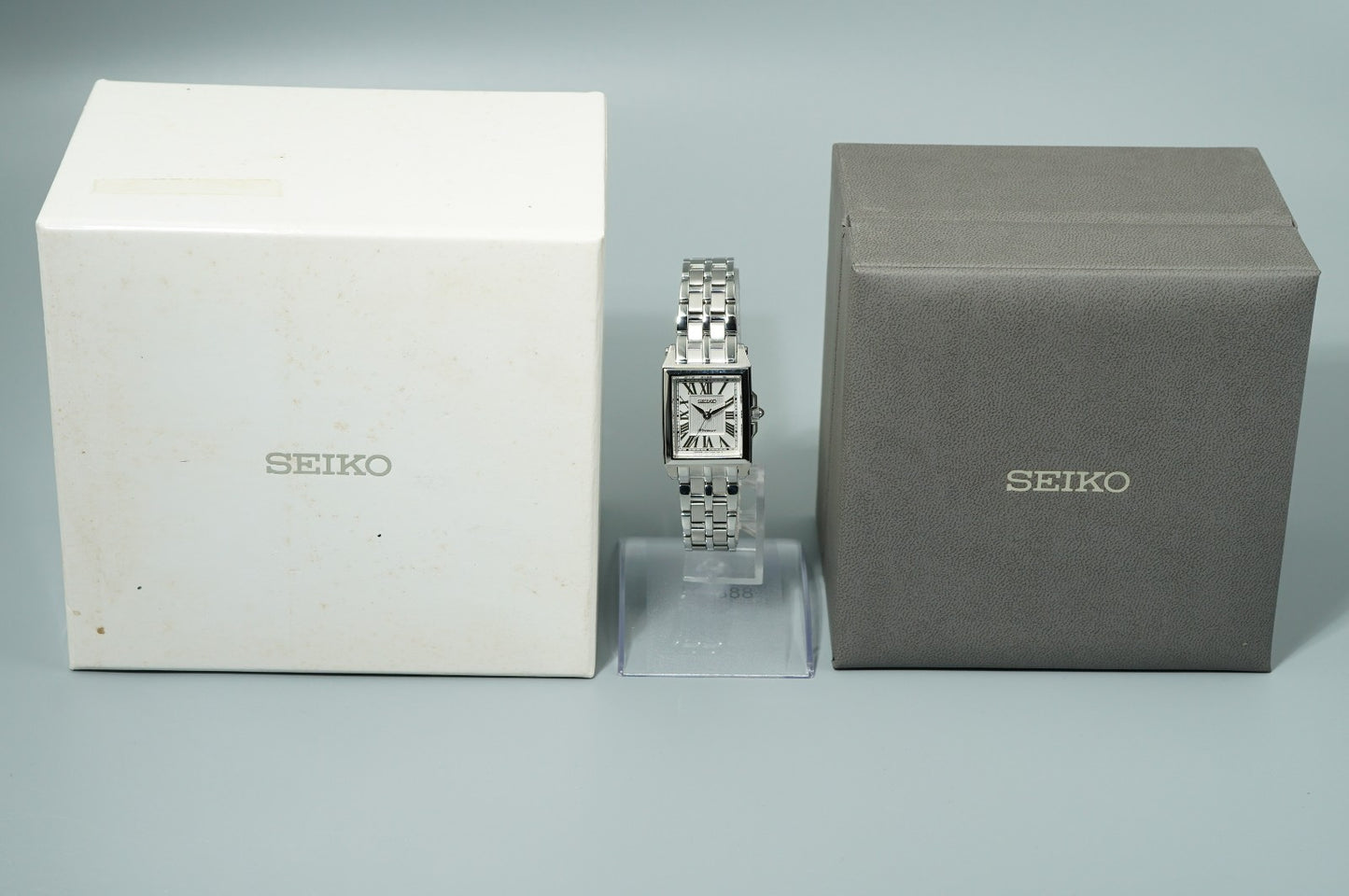*MINT* SEIKO Premier 1N01-0RJ0 Quartz White Dial Square 22mm Women,Ladies Watch