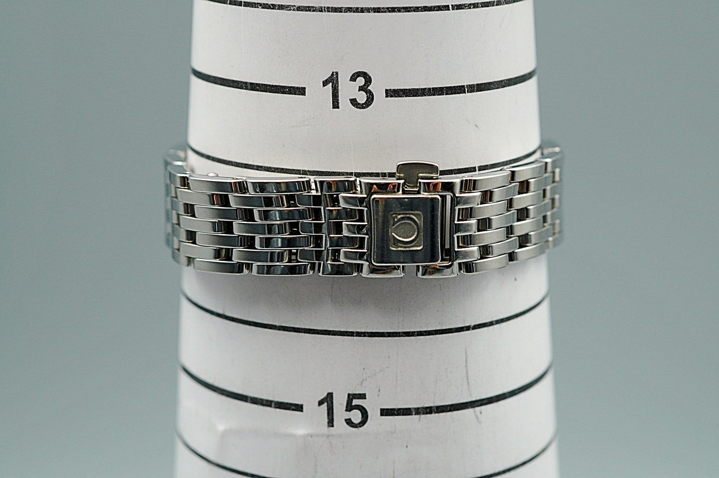 N MINT 1987 OMEGA De Ville Cal.1376 Ref.595.1037 Qz White 25mm Women Watch