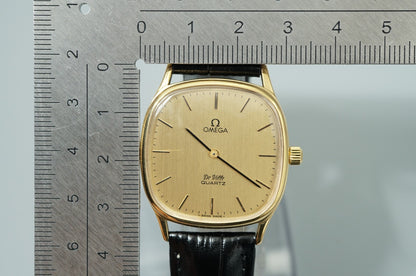 *MINT* Vintage 1977 OMEGA De Ville Cal.1330 Qz Gold Dial Square 31mm Mens Watch