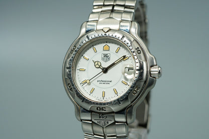 N MINT Vintage 1990s TAG HEUER Professional  WH1211 Qz White 34mm Mens Watch