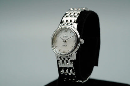 N MINT 1987 OMEGA De Ville Cal.1376 Ref.595.1037 Qz White 25mm Women Watch