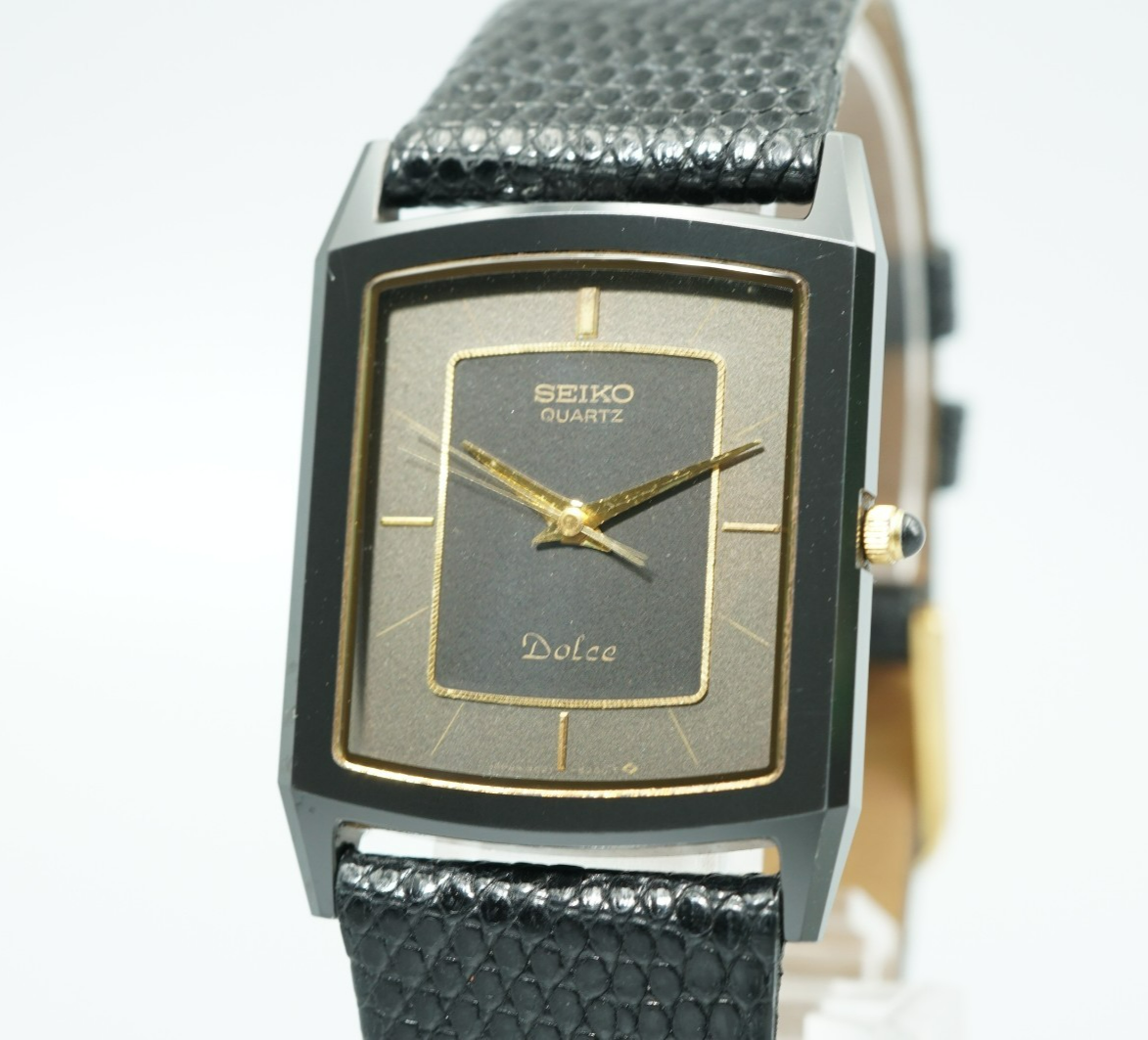 *MINT* Vintage 1977 SEIKO Dolce 9521-5200 Qz Black Rectangle 26mm Women Watch
