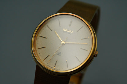 *NEAR MINT* Vintage SEIKO Dolce 9641-7000 Quartz Cream Dial 32 mm Women Watch