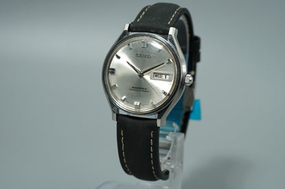 N MINT Vintage 1967 SEIKO BUSINESS-A 8346-8000 Hand Wind Silver  36mm Mens Watch