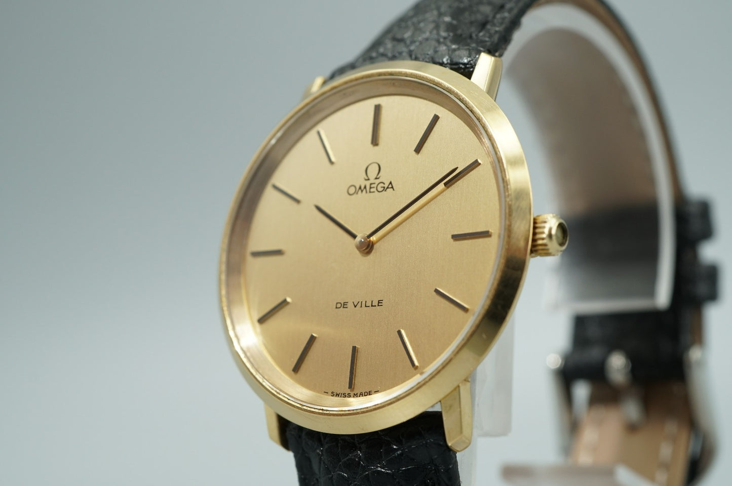 Vintage 1973 OMEGA De Ville Cal.625 Ref.111.0107 Hand Wind Gold 33mm Mens Watch