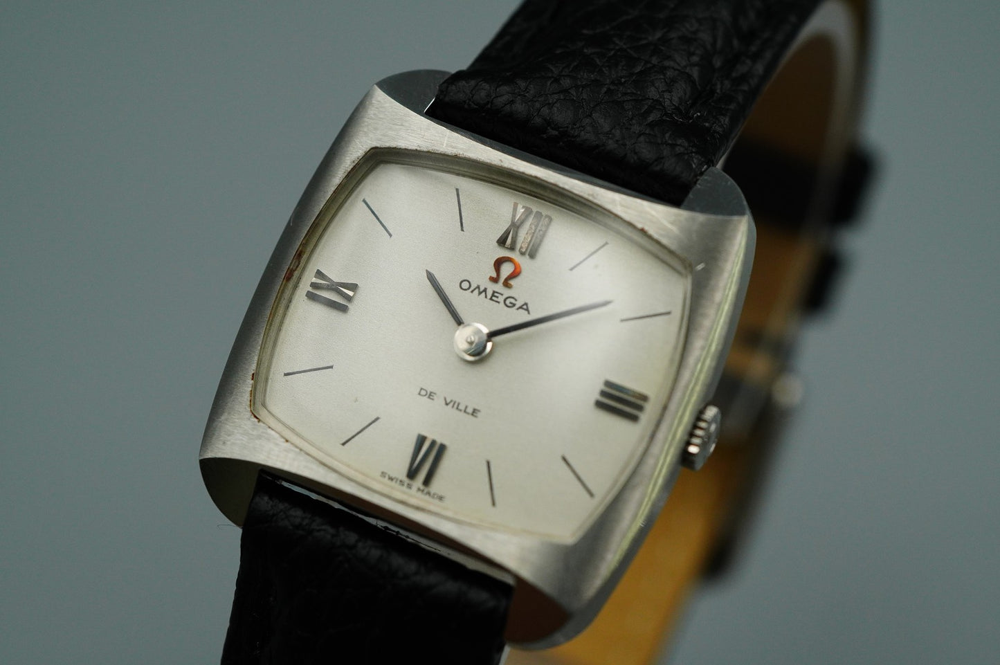 *NEAR MINT* OMEGA De Ville Hand Winding White Rectangle 25mm Women Watch