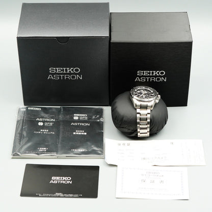 *N MINT* Box & Paper SEIKO ASTRON 8X53-0AB0 Solar Black Round 45 mm Mens Watch