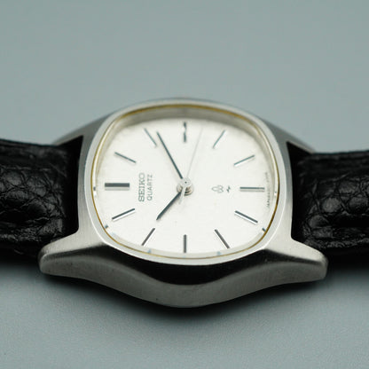 *N MINT* Vintage SEIKO Vintage 4301-5000 Quartz White Square 23mm Women Watch