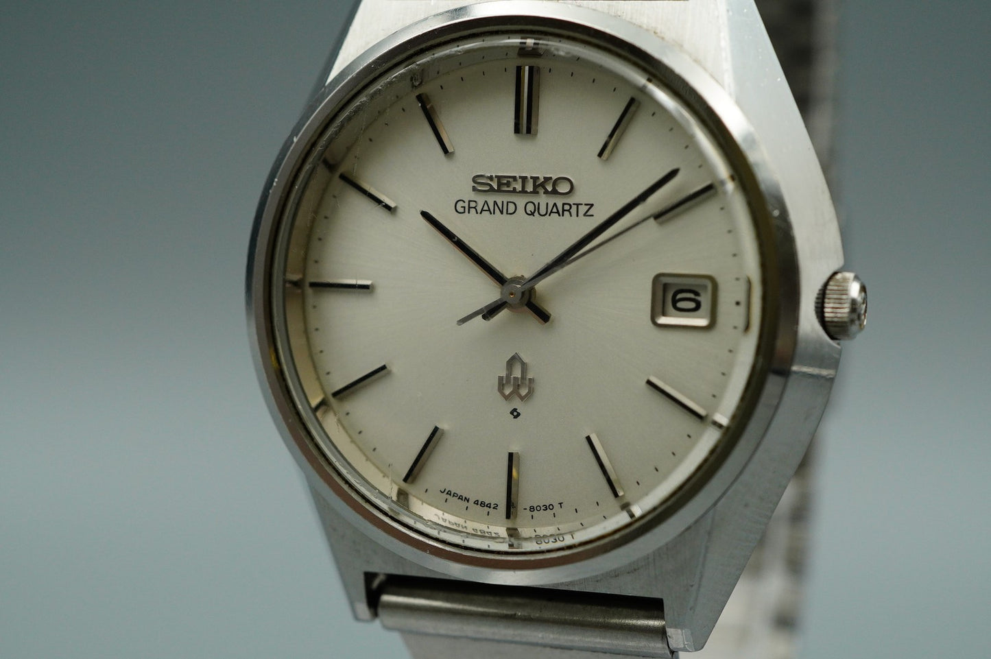 *NEAR MINT* Vintage SEIKO GRAND Quartz 4842-8041 Silver 36mm Mens Watch