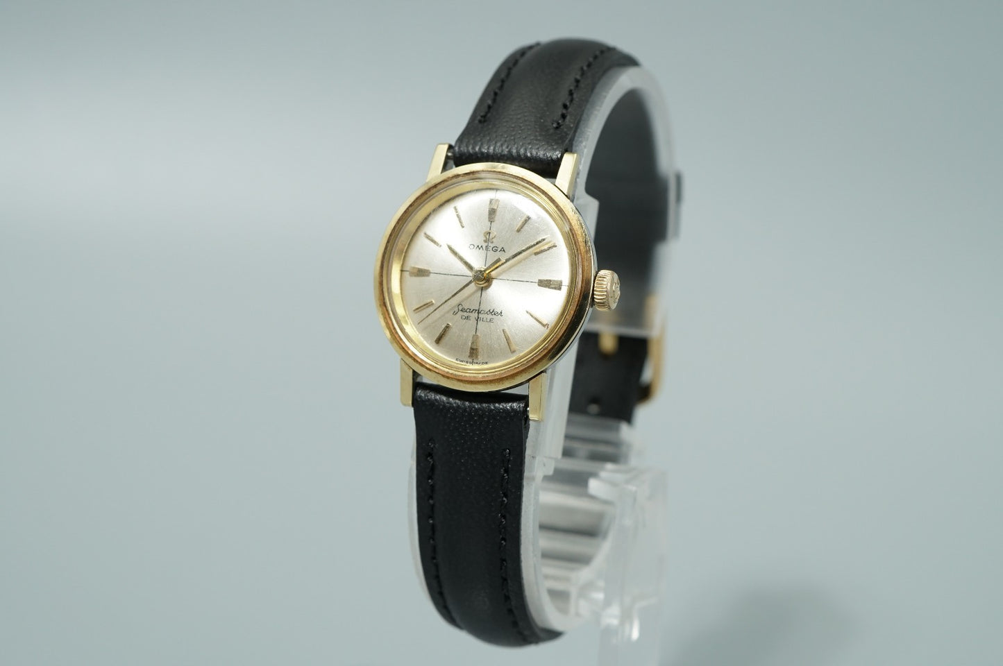 *Exc+5* Vintage OMEGA Seamaster Hand Winding Silver Round 22mm Women Watch