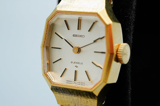 *Exc+5* Vintage 1974 SEIKO 11-4570 Hand Winding Silver Hexagon 19mm Women Watch