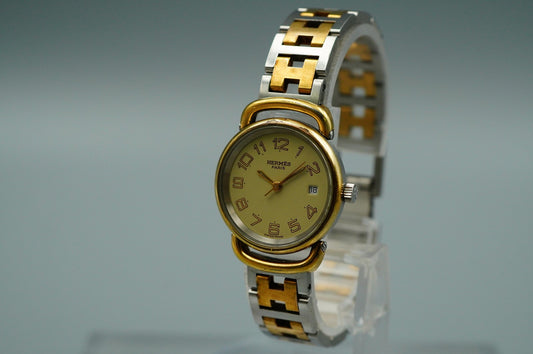 *NEAR MINT* Vintage 1990s HERMES Pullman Qz White Round 24mm Women Watch