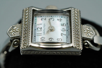 *MINT* HAMILTON  H312710 Quartz White Dial Rectangle 15 mm Women,Ladies Watch