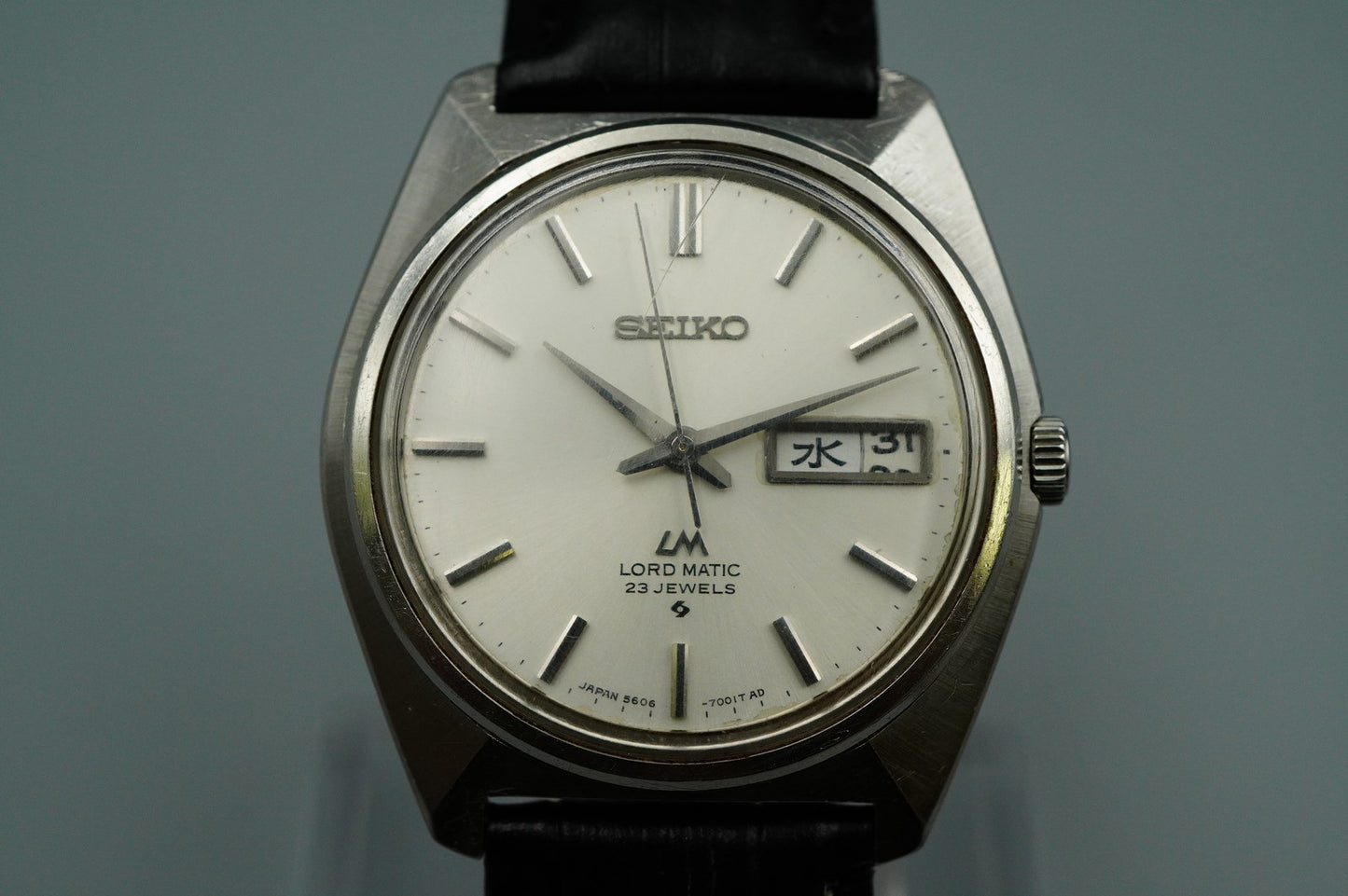 Exc+5 Vintage SEIKO LORD MATIC 5606-7000 Automatic Silver Round 36mm Mens Watch