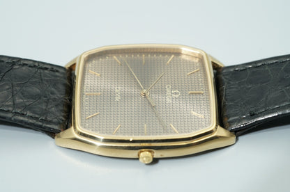 *NEAR MINT* Vintage 1982 OMEGA De Ville Cal.1417 Qz Black Square 30mm Mens Watch