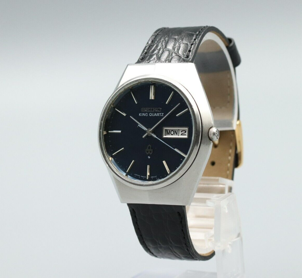 *NEAR MINT* Vintage SEIKO King 4823-8010 Quartz Black Dial Round Mens Watch