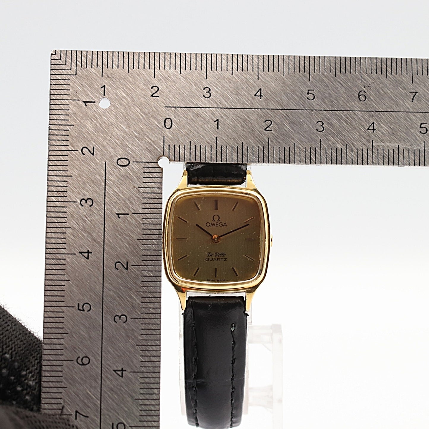 *NEAR MINT* Vintage 1978 OMEGA De Ville Cal.1350 Qz Gold Square 21mm Women Watch