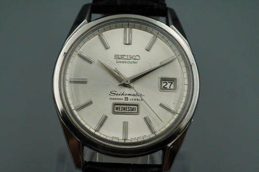 N MINT+++ Vintage 1960s SEIKO SEIKO MATIC Automatic Silver Round 37mm Mens Watch