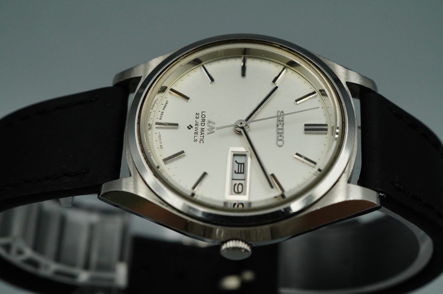 Exc+5 1970s SEIKO Lord Matic 5606-7070 Automatic Silver Round 37mm Mens Watch