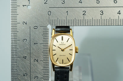 *N MINT* Vintage 1971 OMEGA Geneve Cal.485 Hand Wind Gold Oval 15mm Women Watch