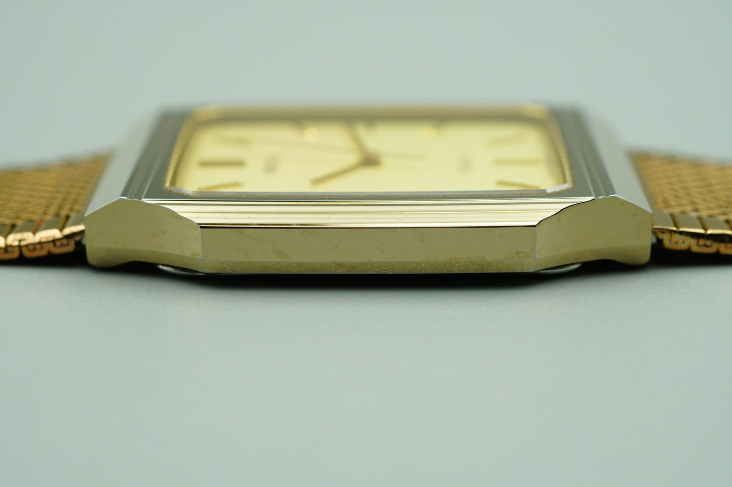 *NEAR MINT* Vintage 1986 SEIKO Dolce 9531-5160 Qz Gold  Square 28mm Women Watch