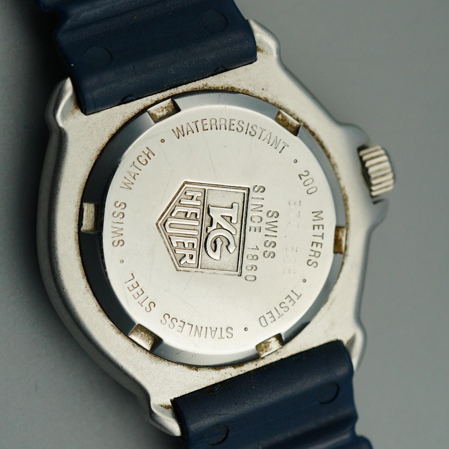 *N MINT* Vintage TAG Heuer Professional 370.508 Qz Blue Round 28mm Women Watch