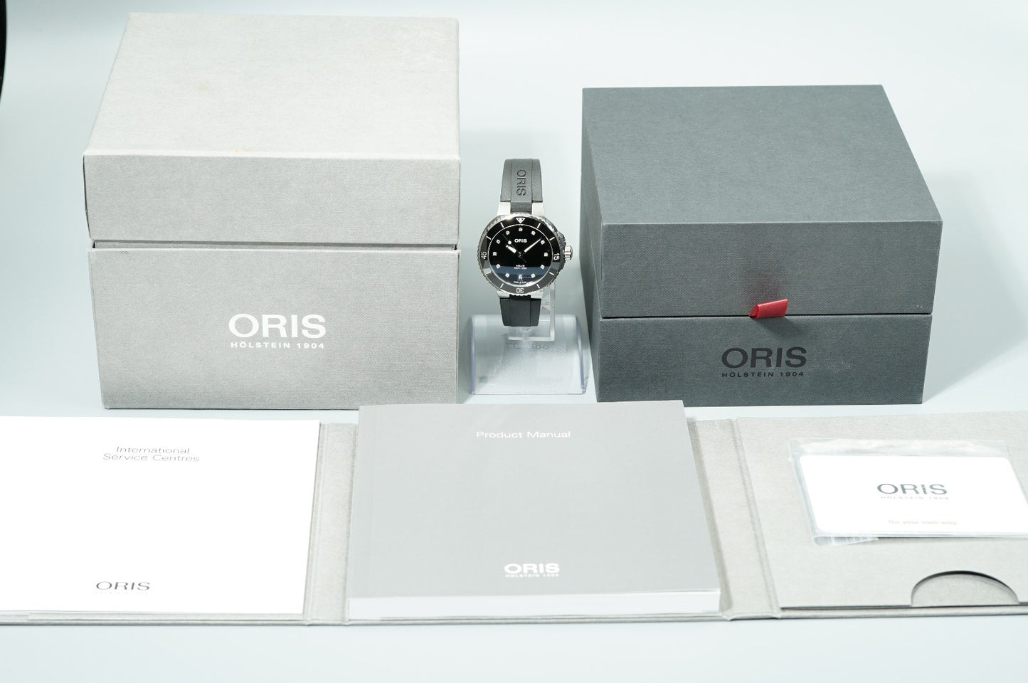 ORIS Aquis Date Diamonds 01 733 7731 4194 Automatic Black 37mm Women Watch