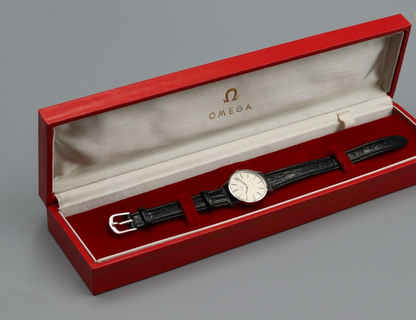 *NEAR MINT* Vintage OMEGA De Ville Hand Winding Silver Dial Round Mens Watch