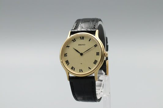 *NEAR MINT* Vintage Seiko Chariot 2220-0480 Stainless Steel Mens Hand Wind Watch