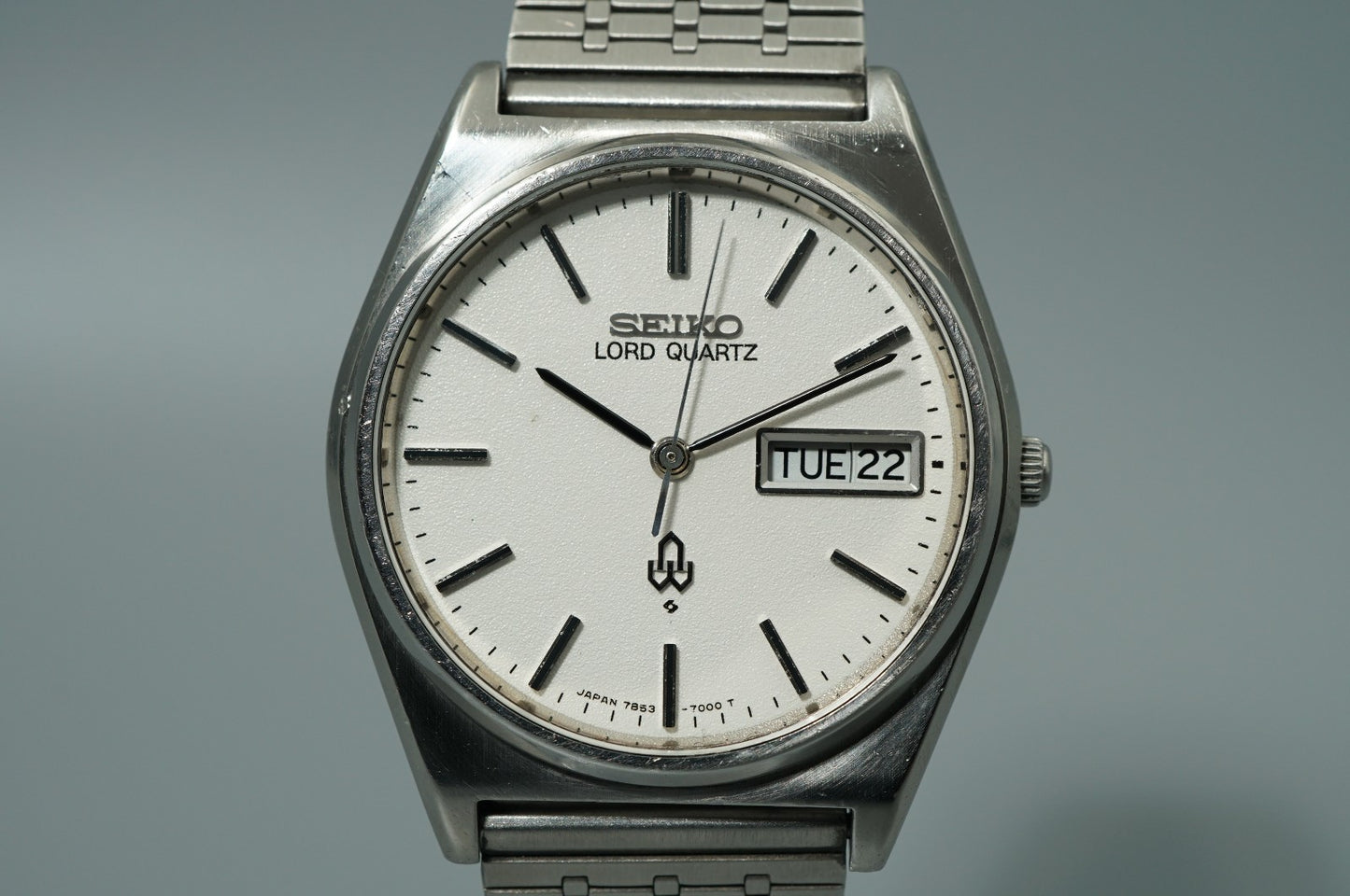 *NEAR MINT* Vintage 1980s SEIKO Lord 7853-7000 Qz White Round 34mm Mens Watch