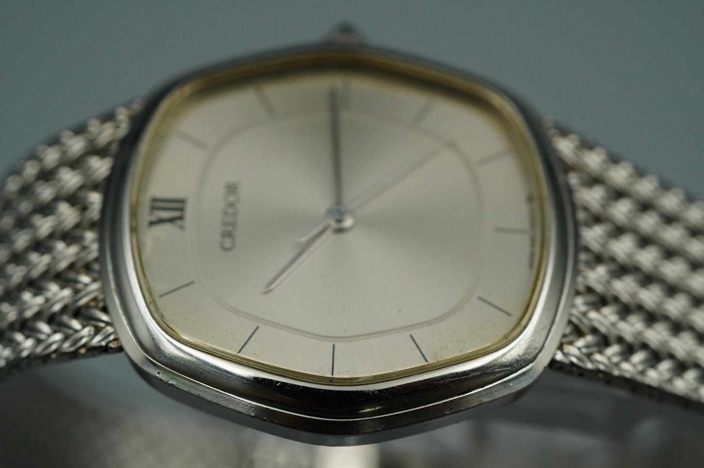N MINT Vintage SEIKO CREDOR 5931-5230 Quartz Silver Dial Hexagon 30mm Mens Watch