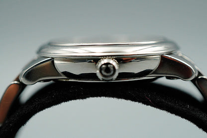 N MINT 1987 OMEGA De Ville Cal.1376 Ref.595.1037 Qz White 25mm Women Watch