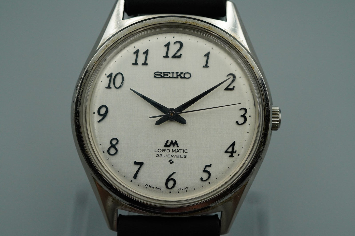 N MINT Vintage SEIKO LORD MATIC 5601-9000 Automatic Beige Round 36mm Mens Watch