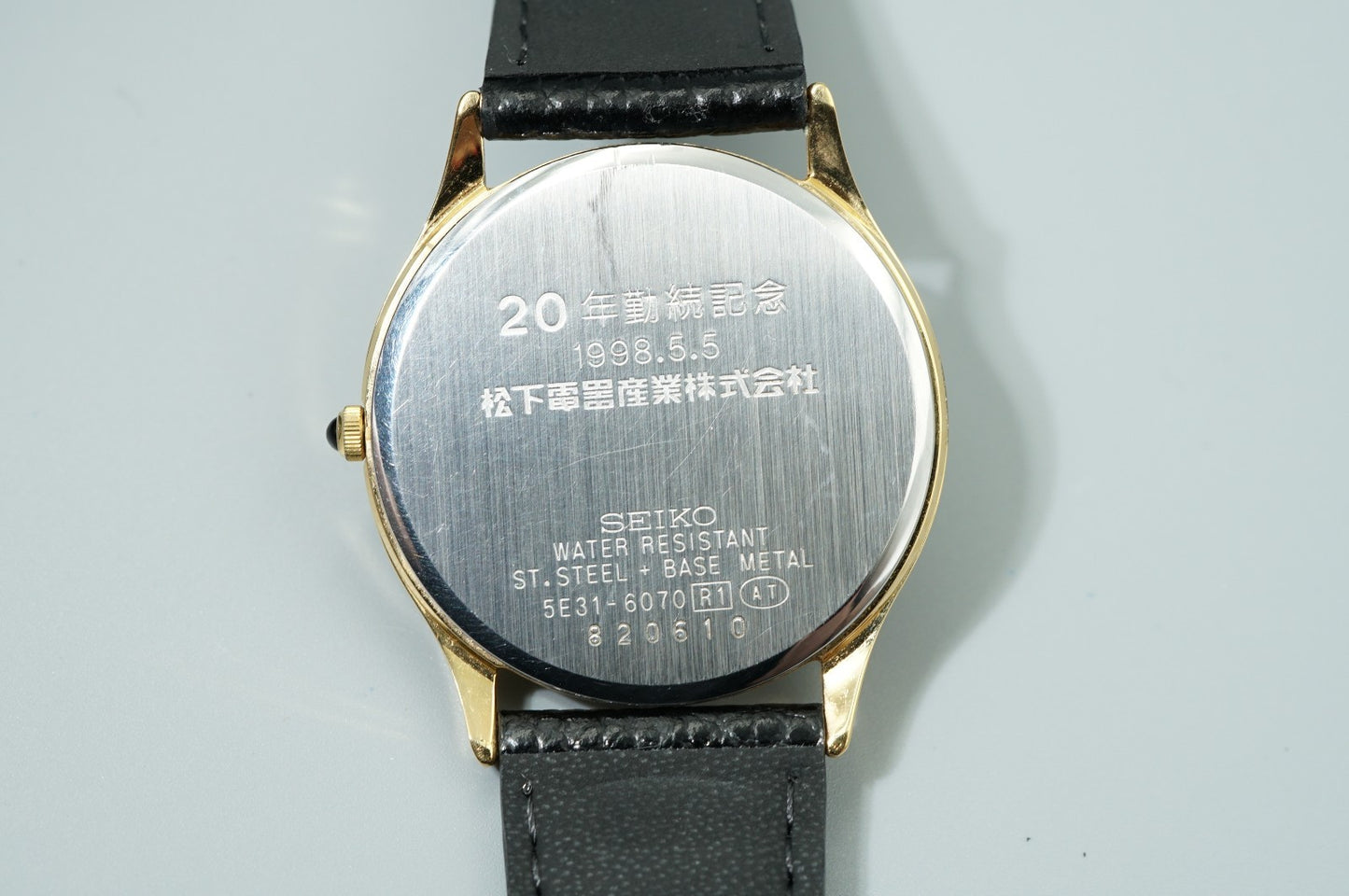 *NEAR MINT* Vintage 1998 SEIKO DOLCE 5E31-6070 Quartz Gold Round 31mm Mens Watch