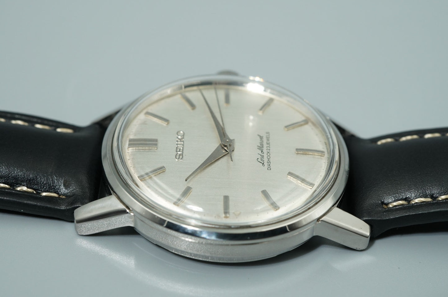 *MINT* Vintage 1965 SEIKO Lord Marvel 5740-0010 Hand Wind Silver 36mm Mens Watch