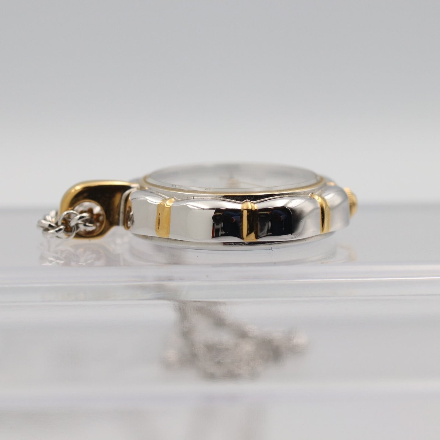 *Exc+5* Vintage SEIKO 1F21-0A10 Quartz White Dial Round 20mm Women Watch JAPAN