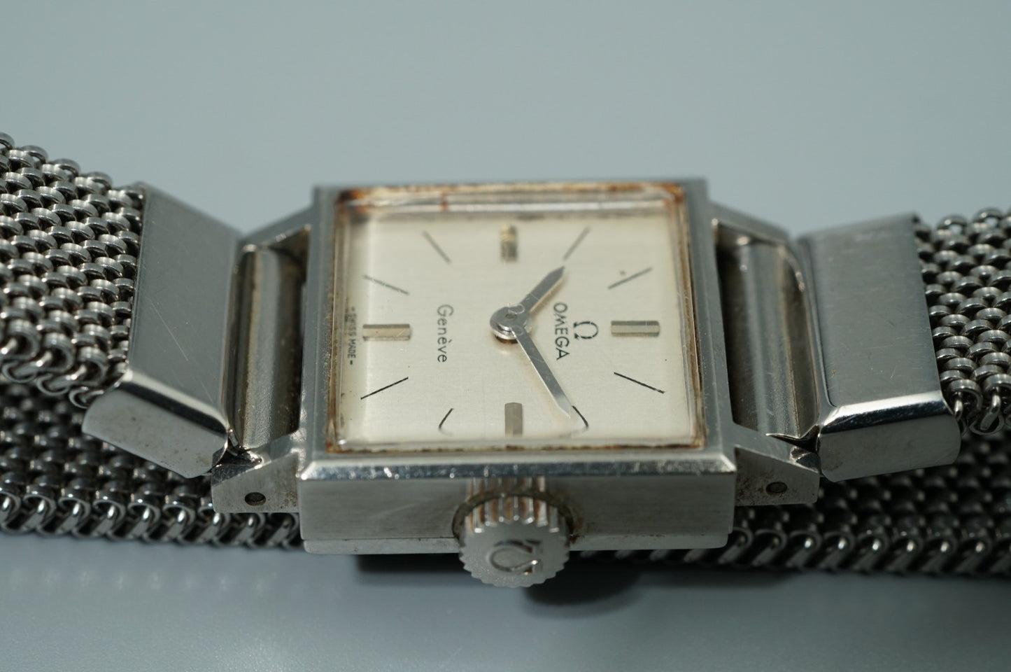 N MINT Vintage 1969 OMEGA Geneve Hand Wind Silver Square 17mm Women Watch