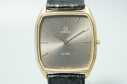 *NEAR MINT* Vintage 1982 OMEGA De Ville Cal.1417 Qz Black Square 30mm Mens Watch