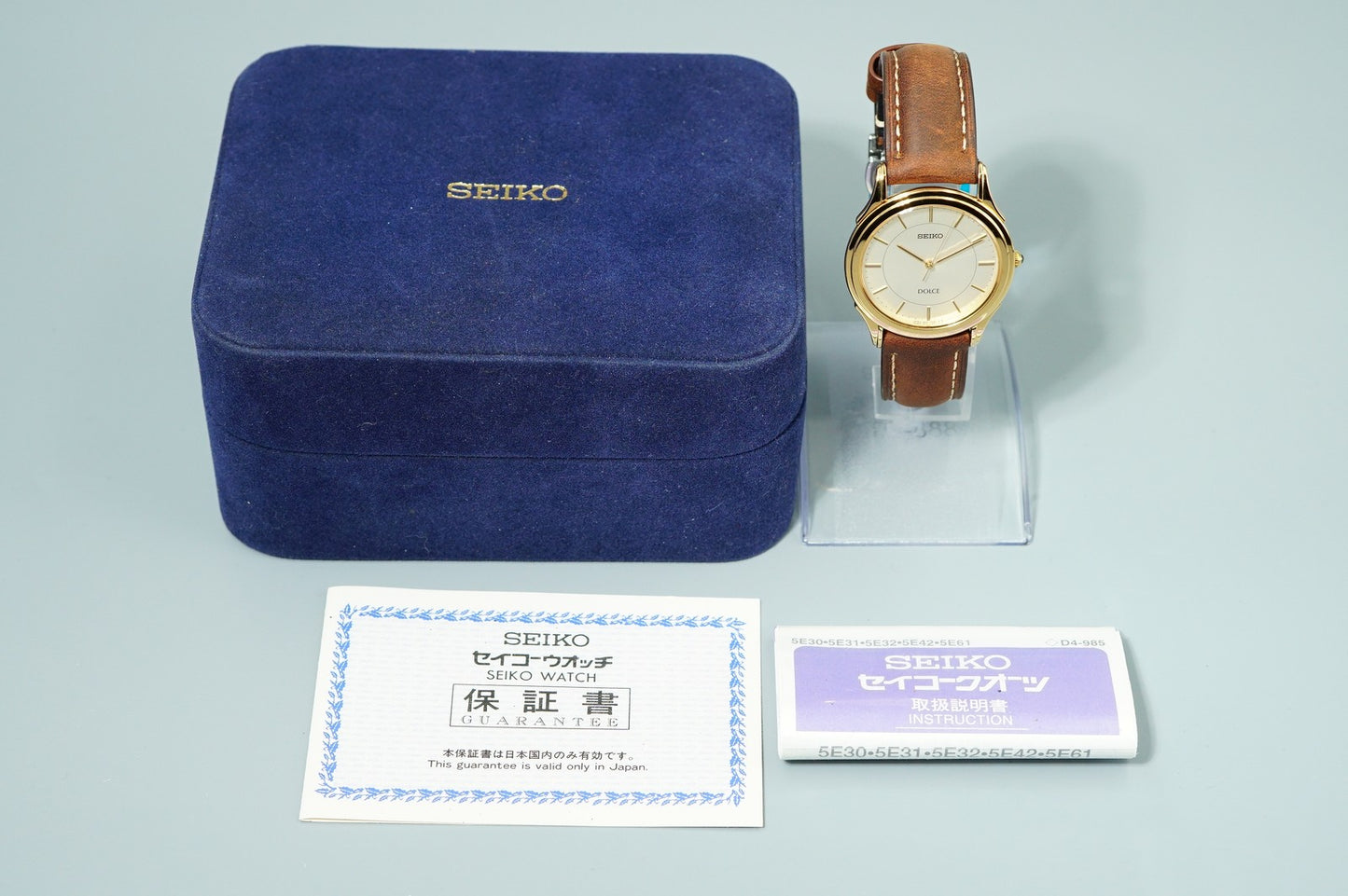 *MINT* Vintage 1998 SEIKO Dolce 5E31-7A40 Quartz Gold Dial Round 34mm Mens Watch