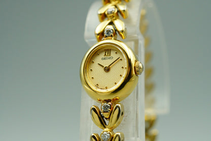 *N MINT* Vintage 1980s SEIKO 8P Diamond 1E20-6050 Qz Gold Round 13mm Women Watch