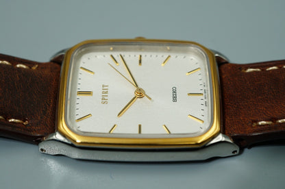 N MINT Vintage 1994 SEIKO SPIRIT 5E31-5B50 Qz White Rectangle 27mm Women Watch