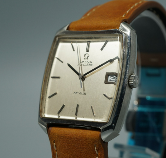 N MINT Vintage 1970 OMEGA De Ville Cal.1002 Hand Wind White 32mm Mens Watch