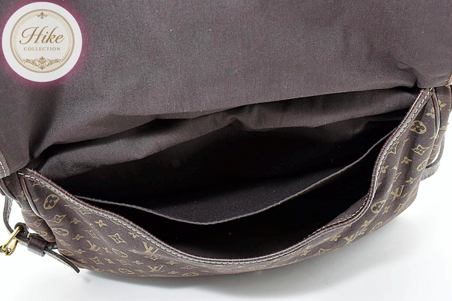 Louis Vuitton Saumur 30 Monogram Crossbody bag M95227 Authentic Condition *A*