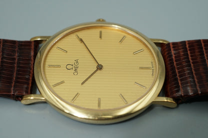 NEAR MINT Vintage 1986 OMEGA De Ville Cal.1378 Quartz Gold Dial 32mm Women Watch