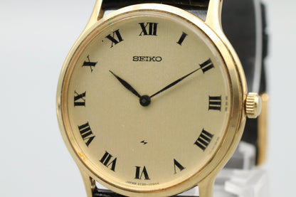 *NEAR MINT* Vintage Seiko Chariot 2220-0480 Stainless Steel Mens Hand Wind Watch