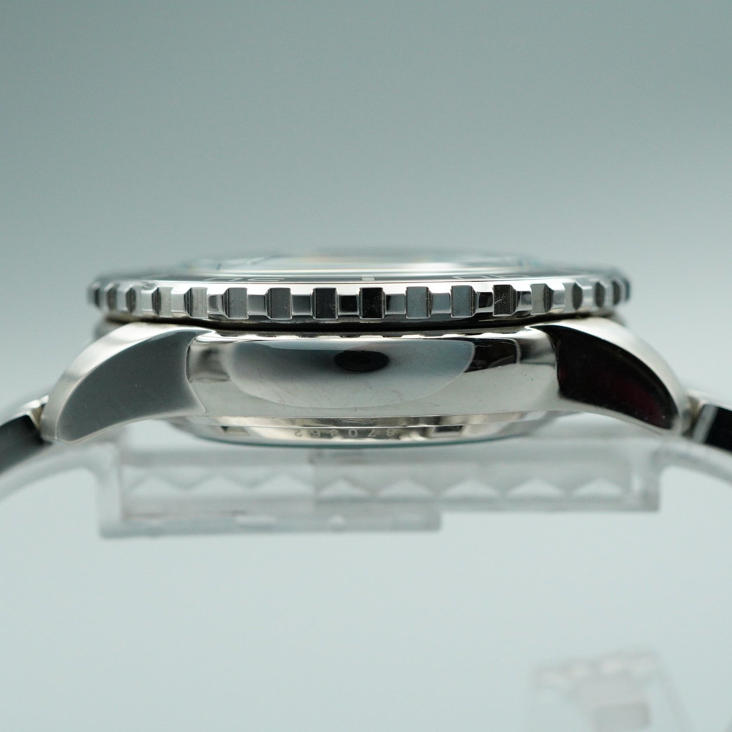 *MINT* Vintage SEIKO 5SPORTS 7S36-04N0 AT Black Dial Round 42mm Mens Watch