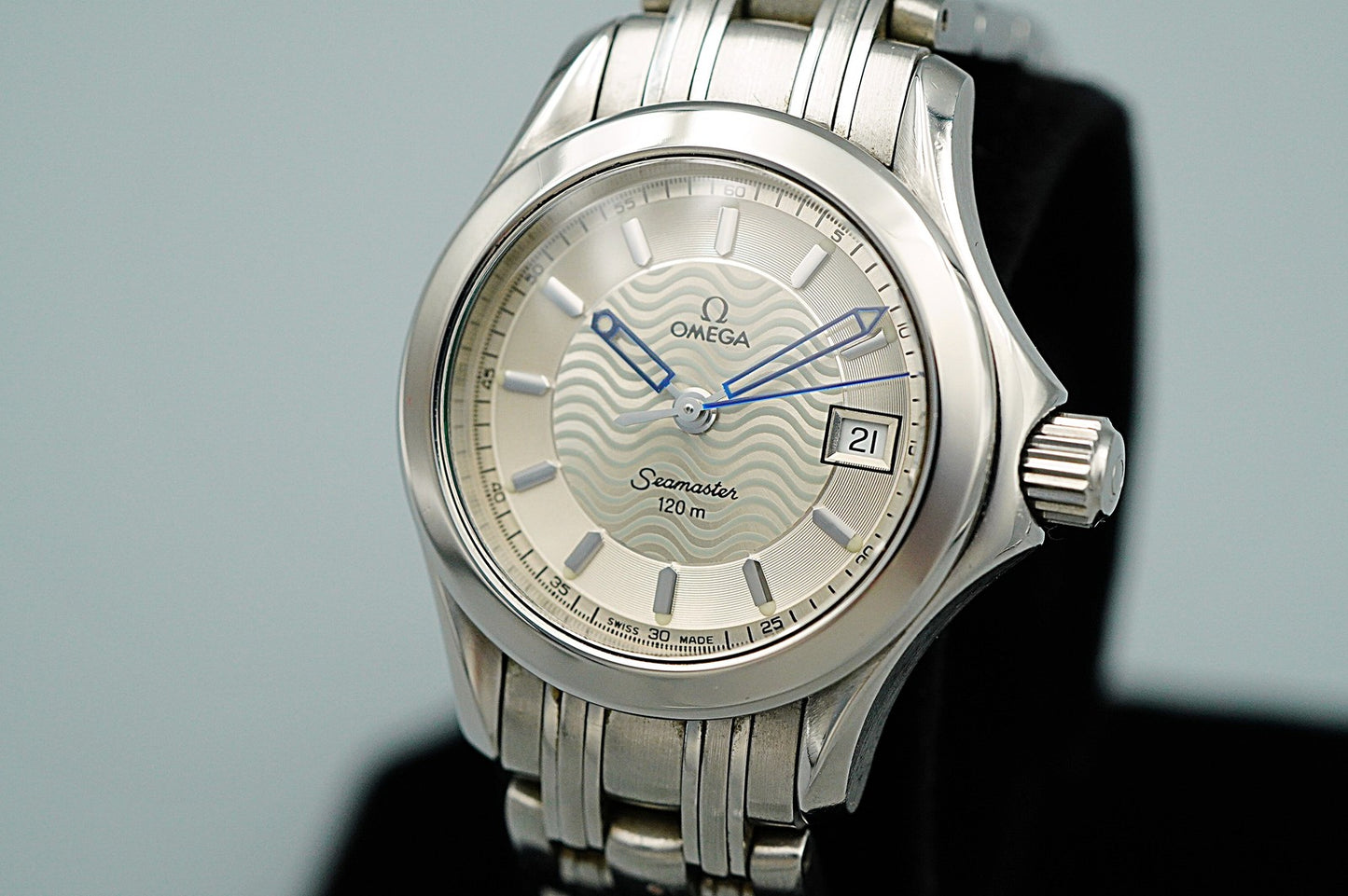 *Working for As-is* Vintage 1990s OMEGA Seamaster Cal.1424 Qz 27mm Women Watch
