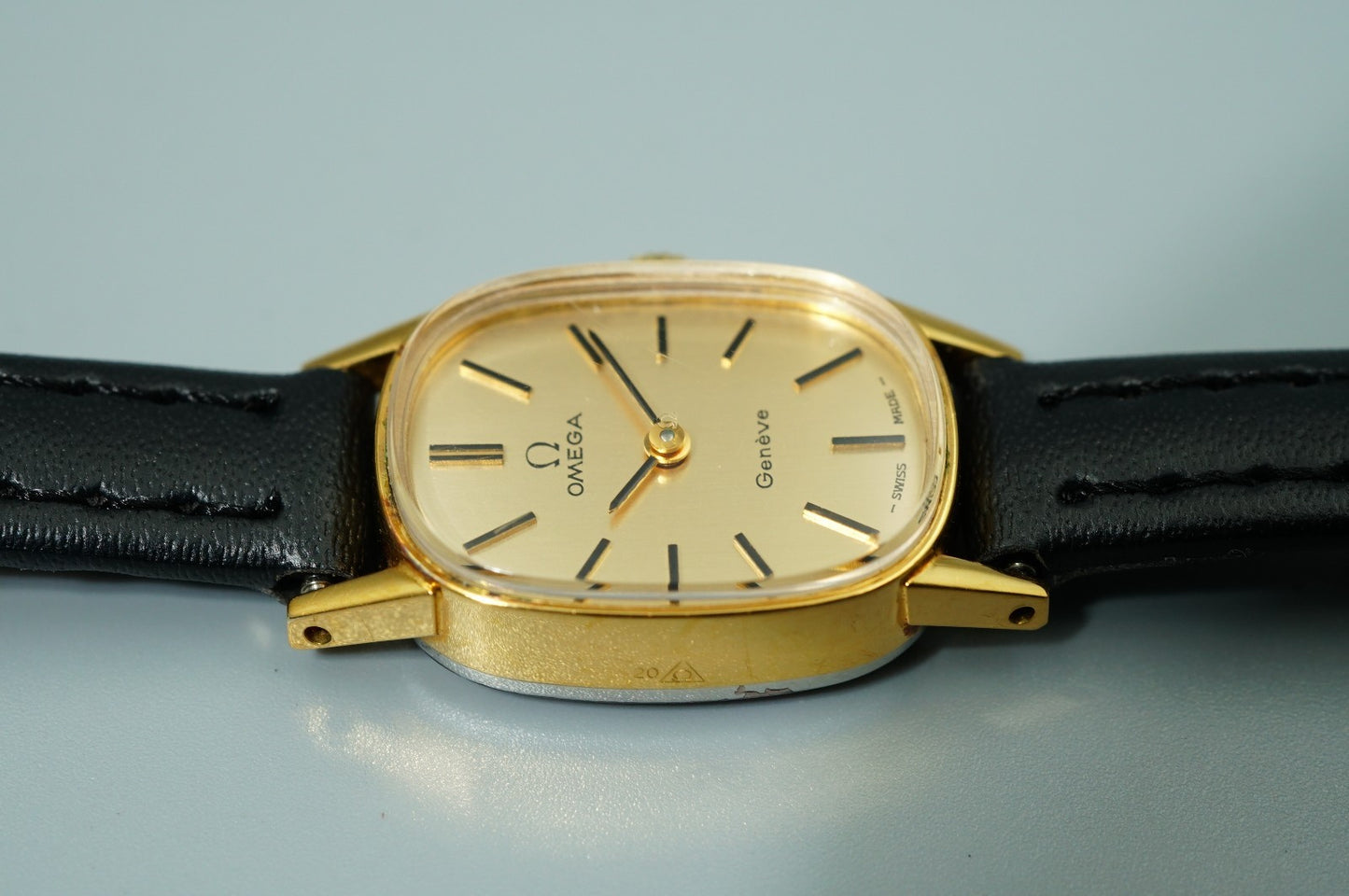 *N MINT* Vintage 1971 OMEGA Geneve Cal.485 Hand Wind Gold Oval 15mm Women Watch